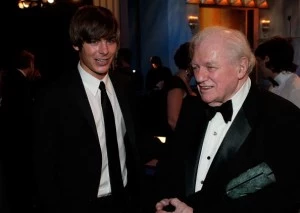 Zac Efron with actor Charles Durning in the audience during the 14th annual Screen Actors Guild awards in 2008 Zac Efron with actor Charles Durning in the audience during the 14th annual Screen Actors Guild awards in 2008