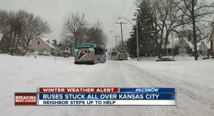 Two stuck buses during Kansas City snowstorm Two stuck buses during Kansas City snowstorm