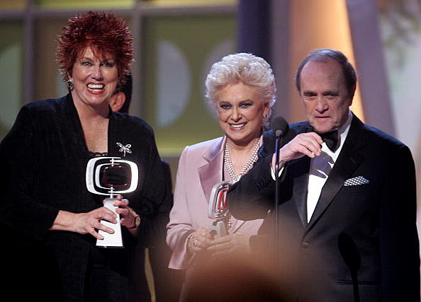 Actresses Marcia Wallace, Suzanne Pleshette, and Actor Bob Newhart accept the Icon Award for "The Bob Newhart Show" onstage at the 2005 TV Land Awards Actresses Marcia Wallace, Suzanne Pleshette, and Actor Bob Newhart accept the Icon Award for "The Bob Newhart Show" onstage at the 2005 TV Land Awards