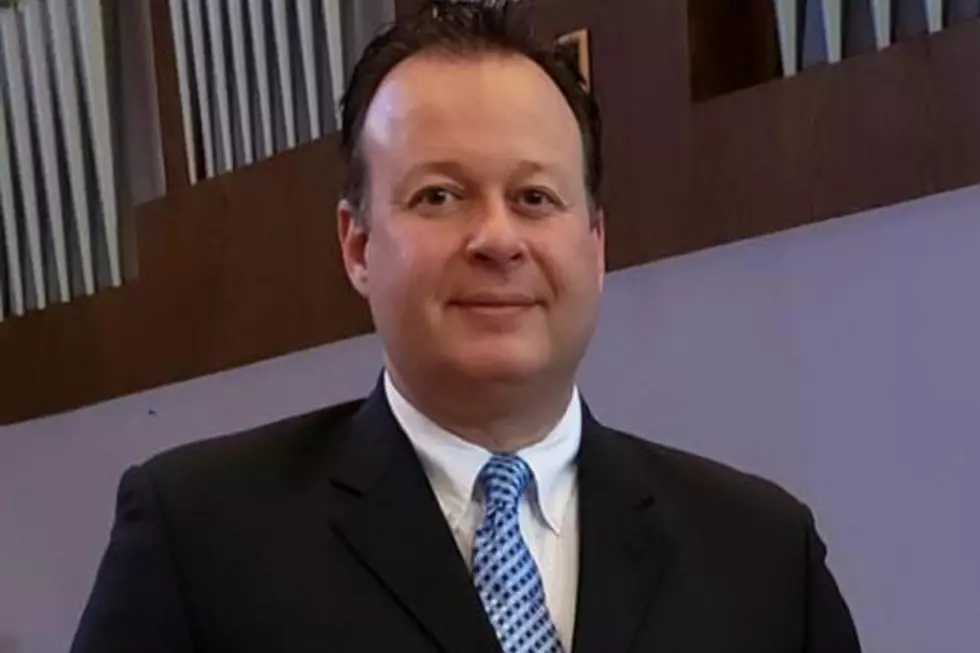 Newark cop shot and killed his estranged wife in Jefferson, authorities say