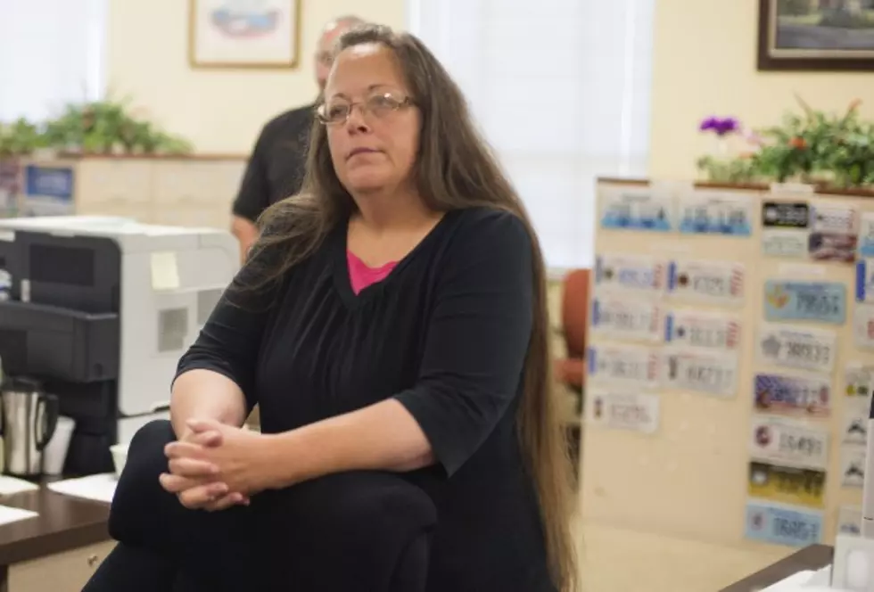 Kentucky clerk Kim Davis jailed for gay marriage refusals: What’s Christie think?