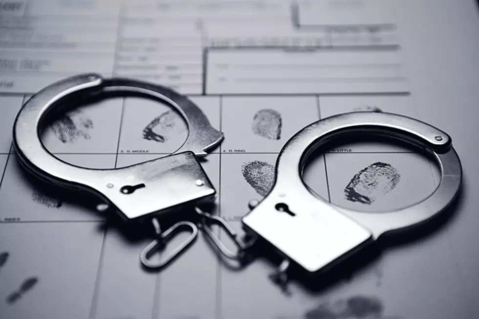 Handcuffs And Fingerprints (BlakeDavidTaylor, ThinkStock)