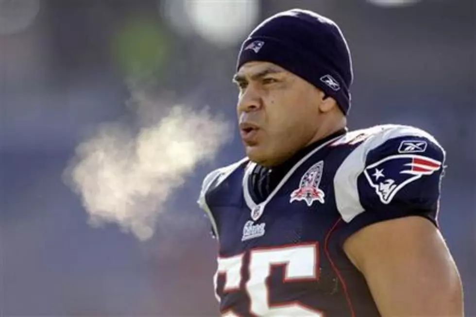 NFL links football, CTE; could it affect $1 billion deal?