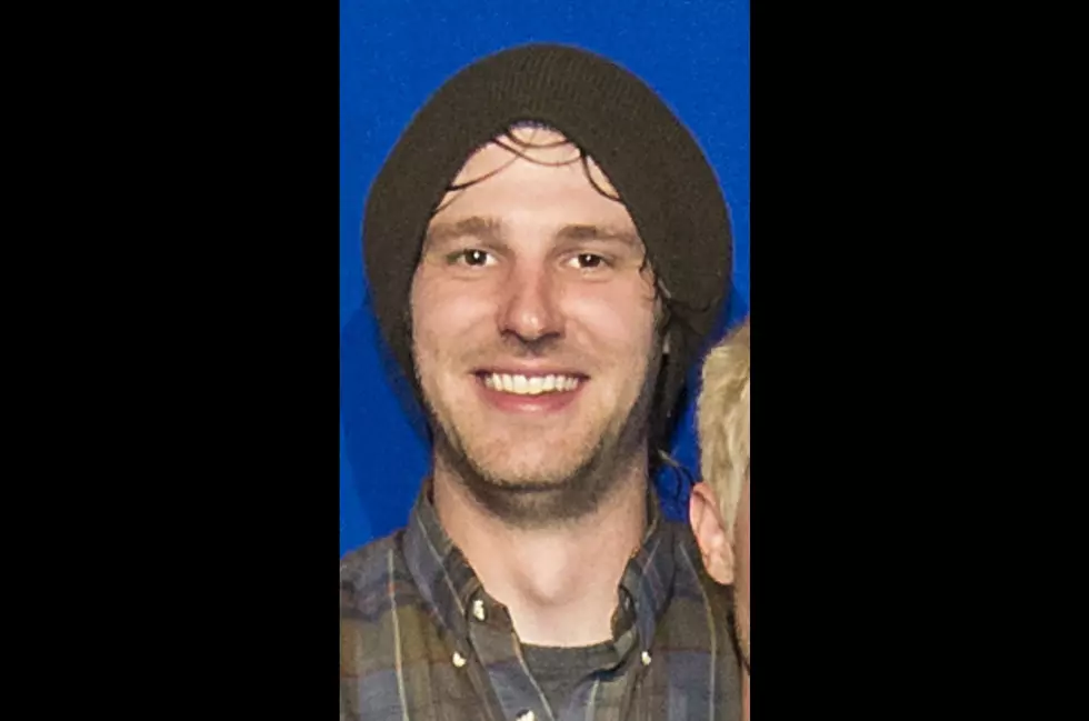 Former Owl City guitarist admits exposing himself to teen fan on NJ beach