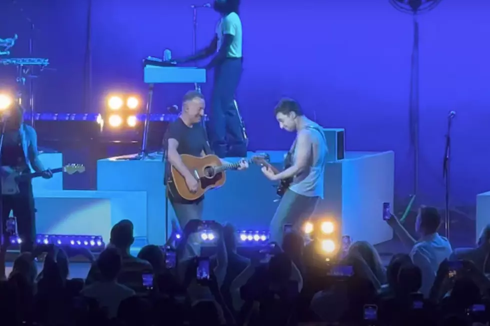 Springsteen joins fellow NJ artist Jack Antonoff onstage at Bleachers concert