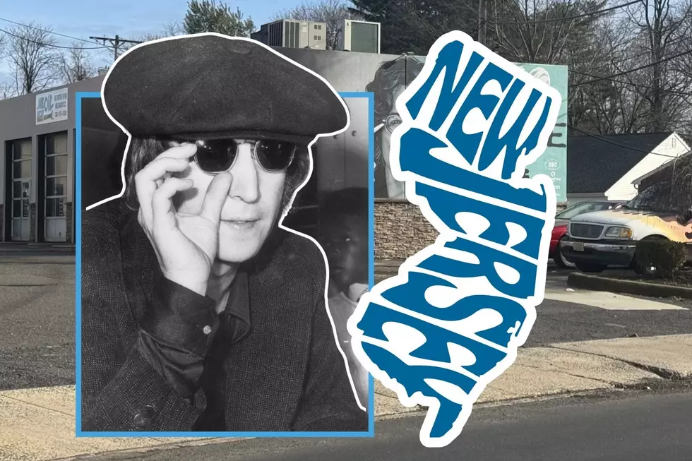 I found a random John Lennon mural at a suburban New Jersey gas station