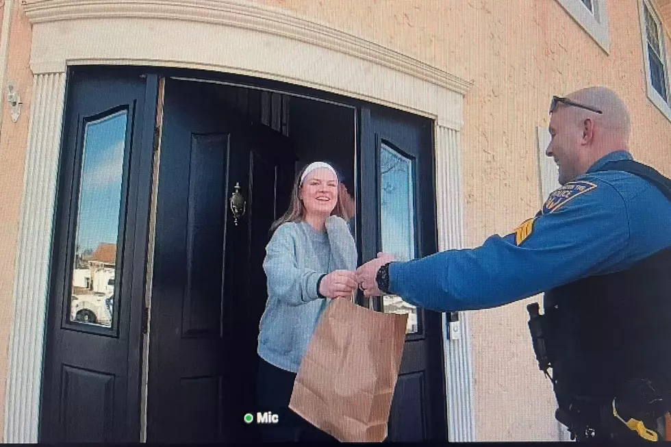 Arrested mid-delivery: NJ cops bring customer her DoorDash order